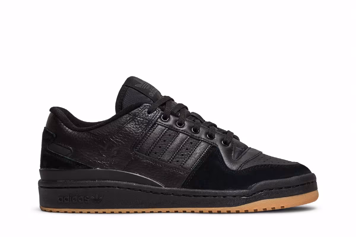 Adidas Forum 84 Low ADV Black Gum, view 2