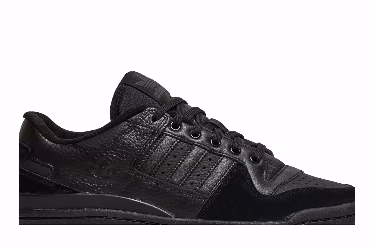 Adidas Forum 84 Low ADV Black Gum, view 3