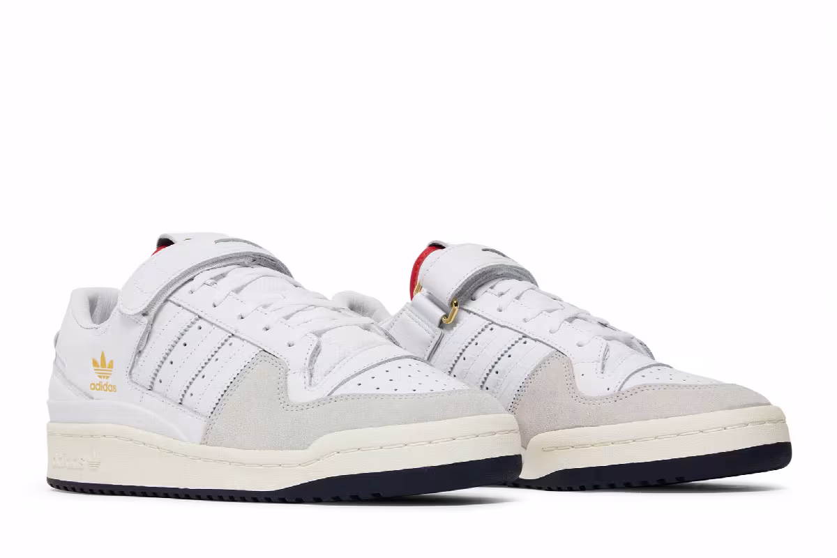 Sneakersnstuff x adidas Forum 84 Low Core White, view 9