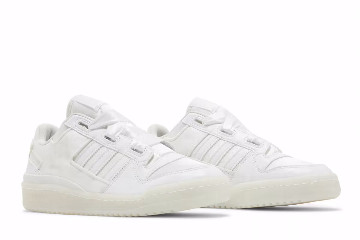 Adidas Forum Satin Low J Triple White, view 9