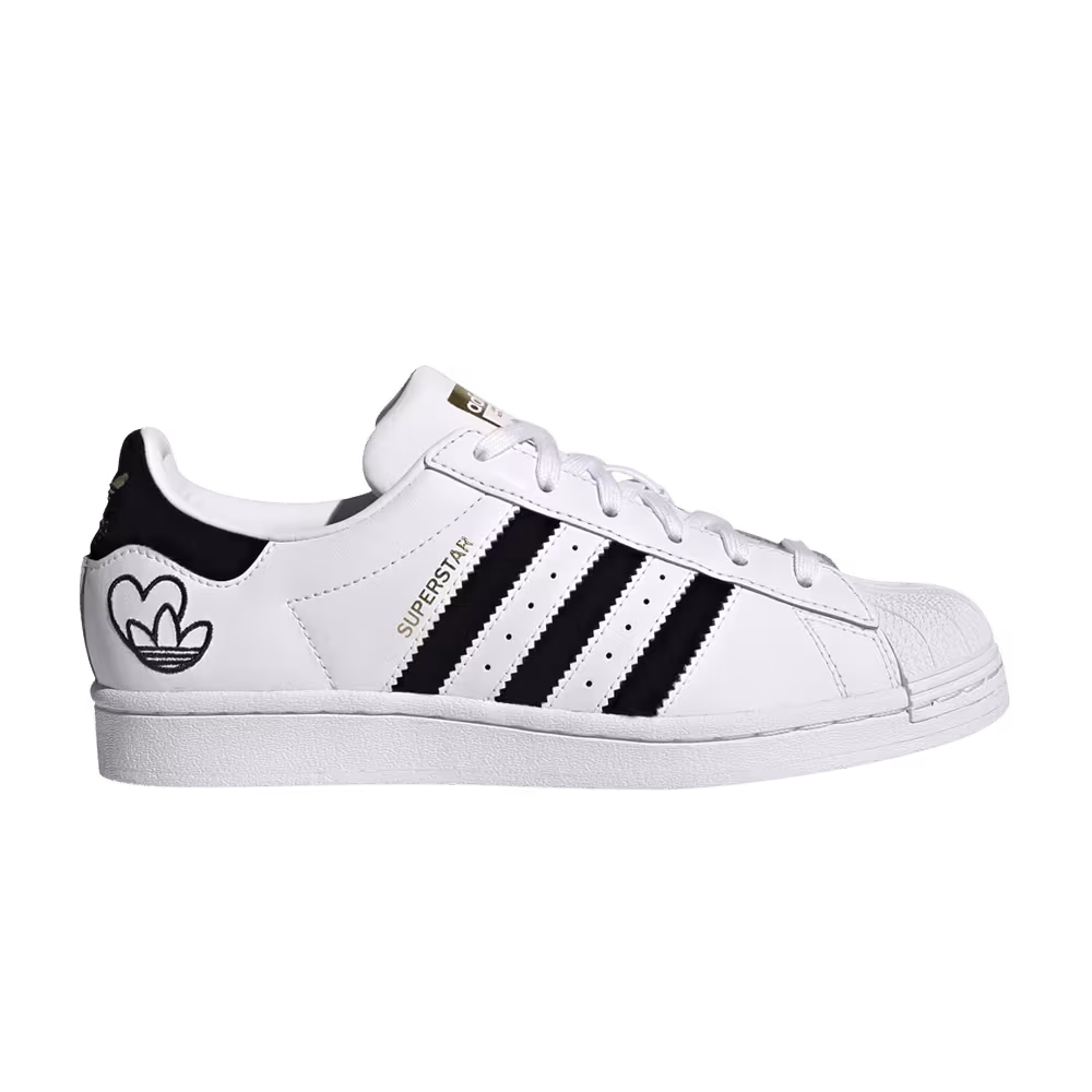 Adidas Women's Superstar Heart Logo - White