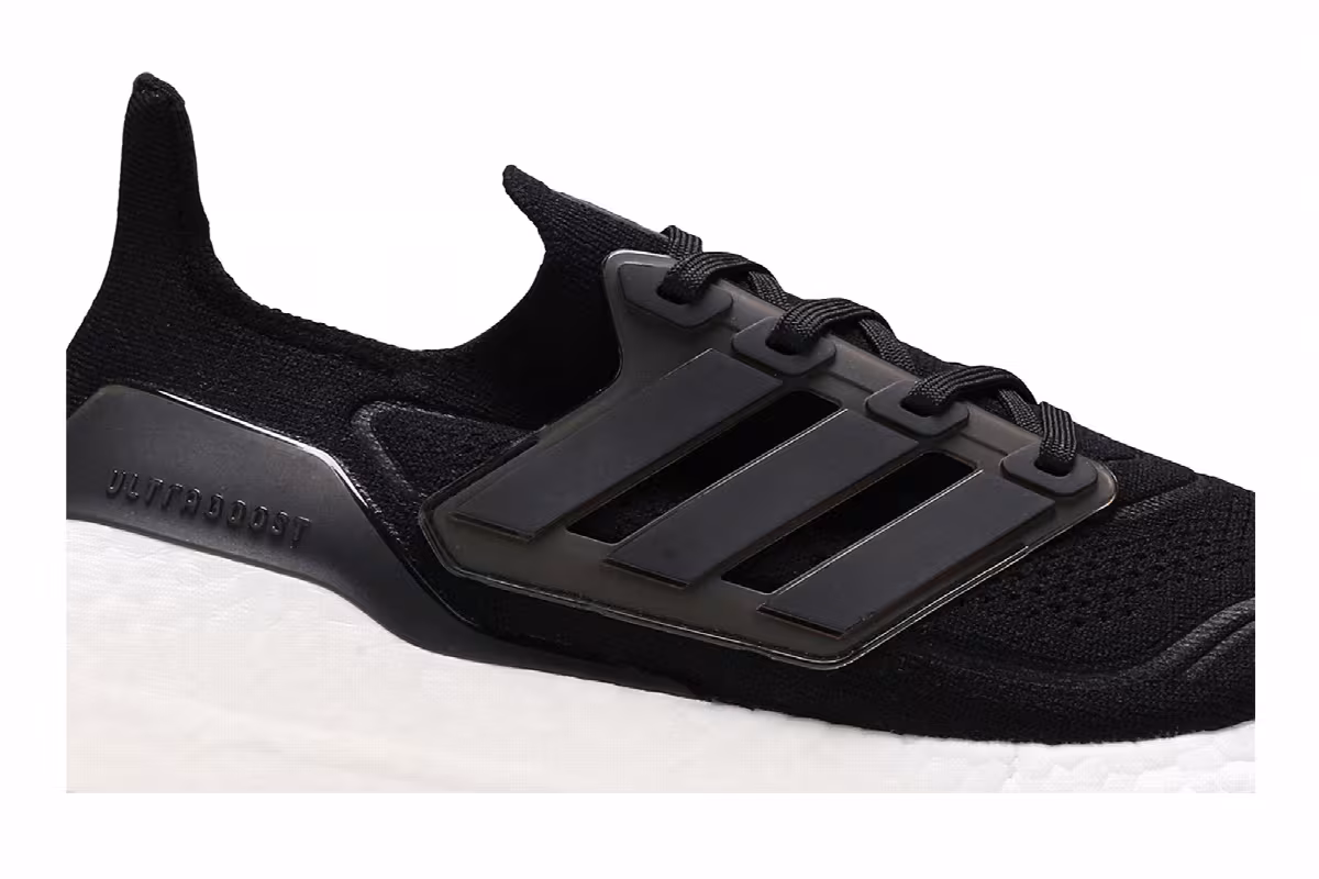 adidas UltraBoost 21 Core Black, view 3