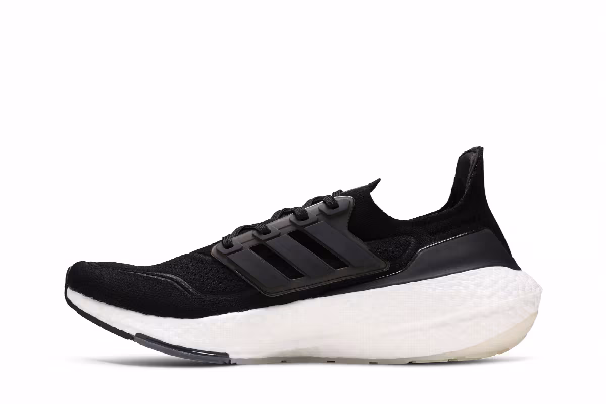 adidas UltraBoost 21 Core Black, view 4