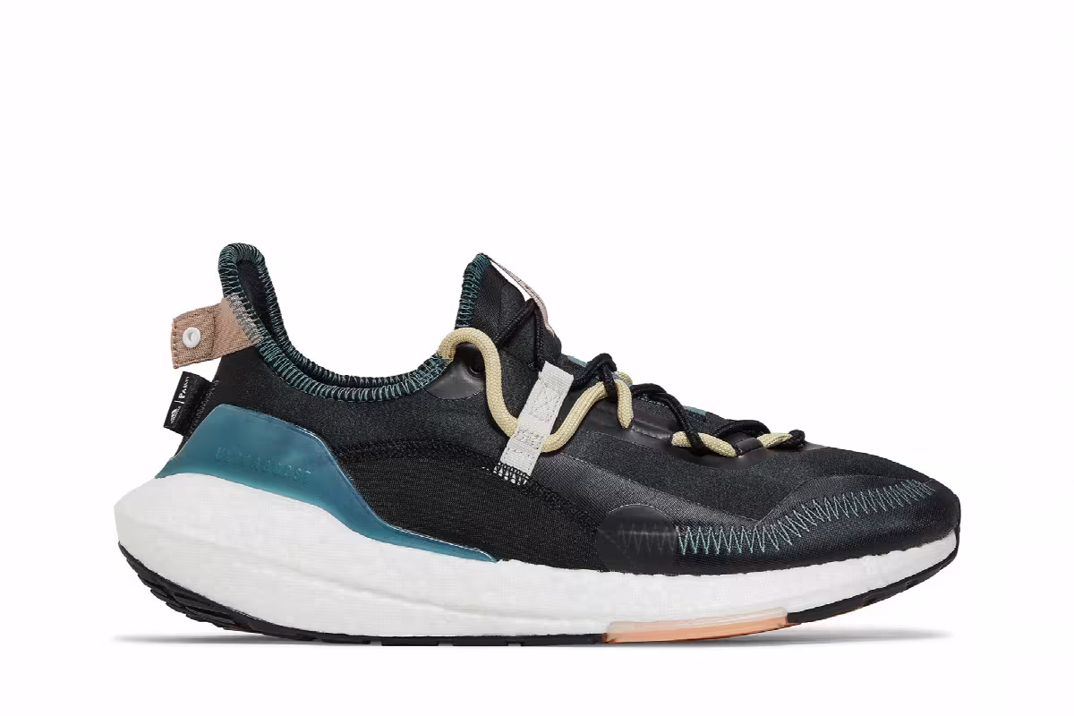Parley x adidas UltraBoost 21 Carbon Sandy Beige, view 2