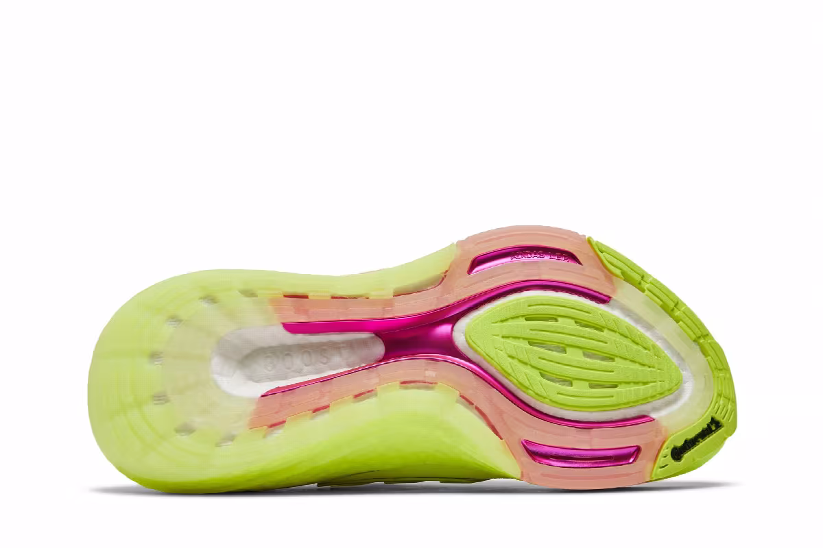 Adidas UltraBoost 21 Solar Yellow, view 5