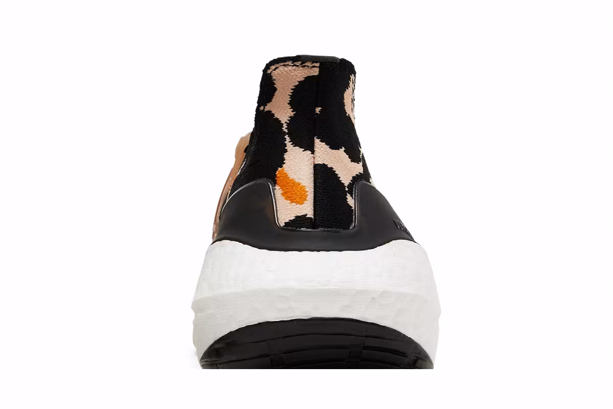 Marimekko x adidas Women's UltraBoost 21 Unikko, view 8
