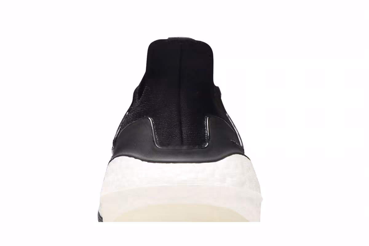 adidas Women's UltraBoost 21 Core Black, view 8