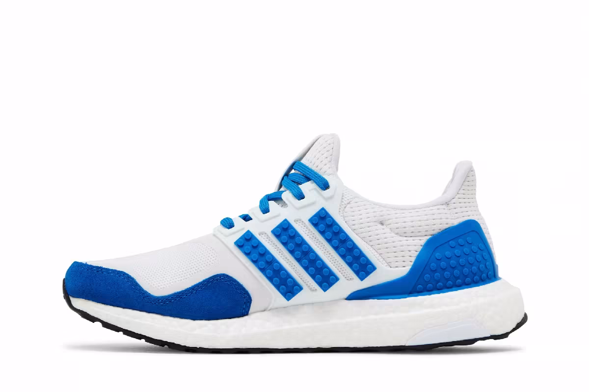LEGO x adidas UltraBoost 21 J Color Pack - Shock Blue, view 4