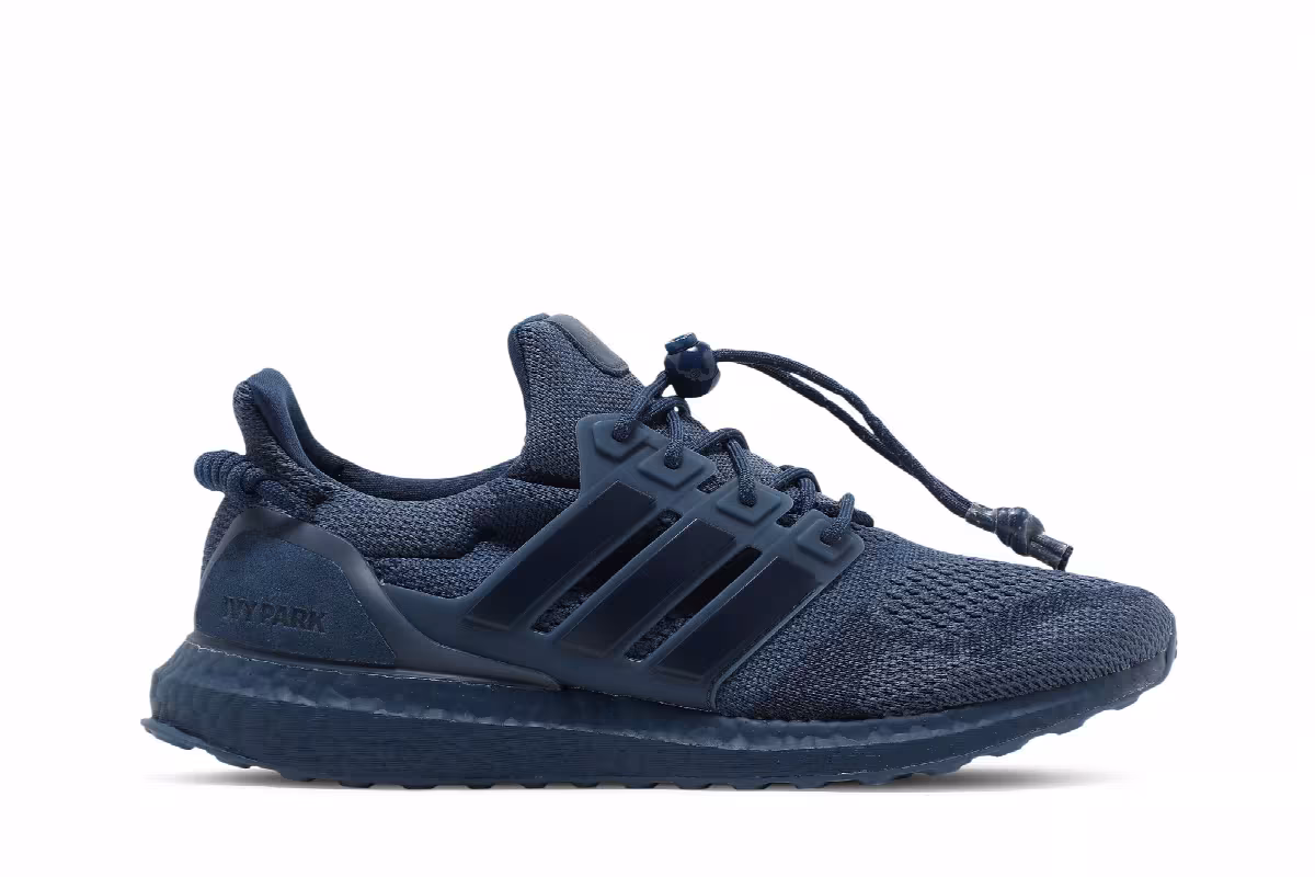 Ivy Park x adidas UltraBoost OG Rodeo - Night Marine, view 2