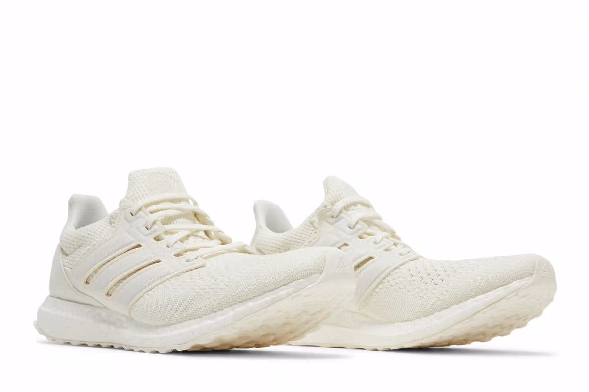 James Bond 007 x adidas UltraBoost 1.0 DNA No Time to Die - Triple White, view 9