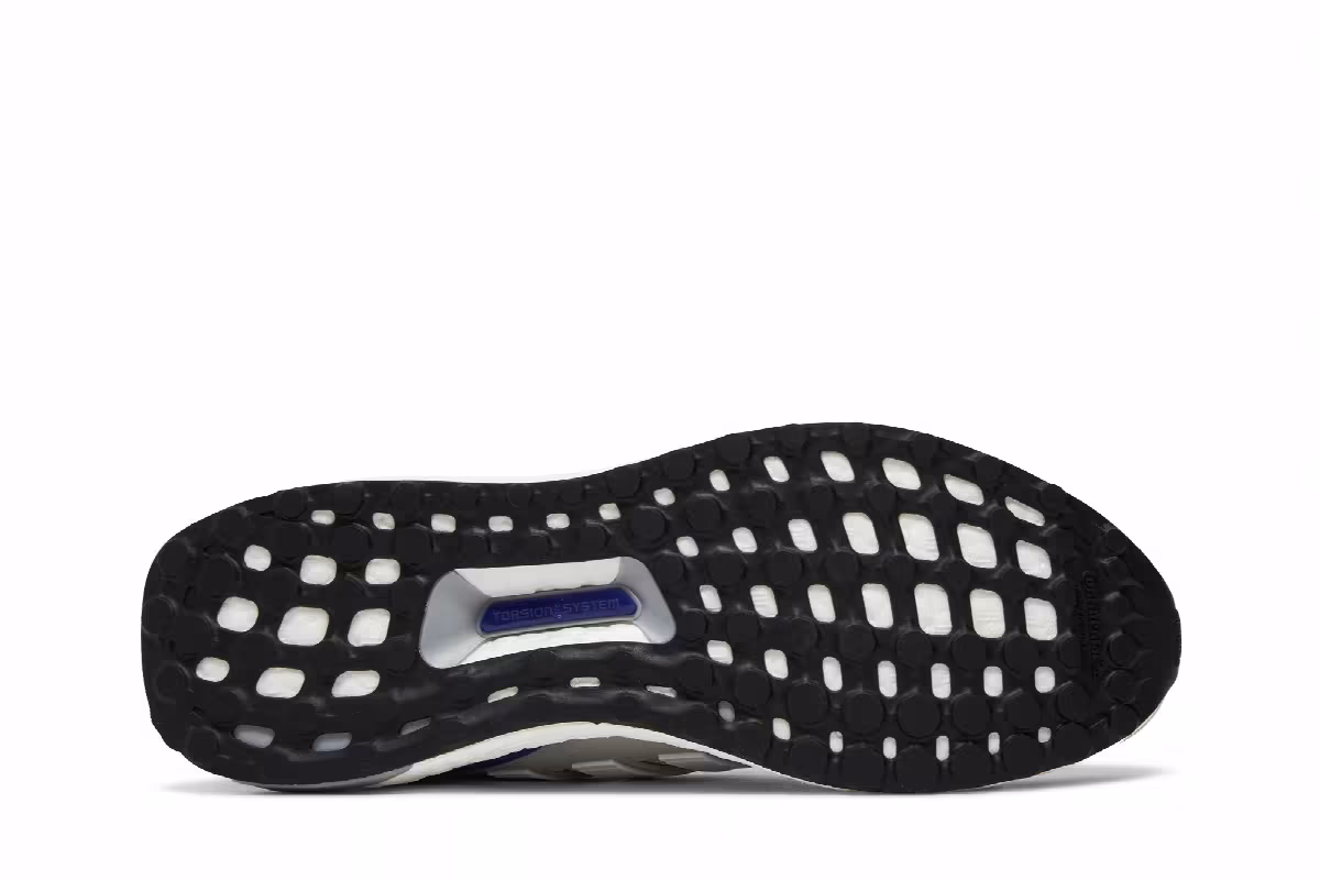 adidas UltraBoost 1.0 DNA Cloud White Legacy Indigo, view 5
