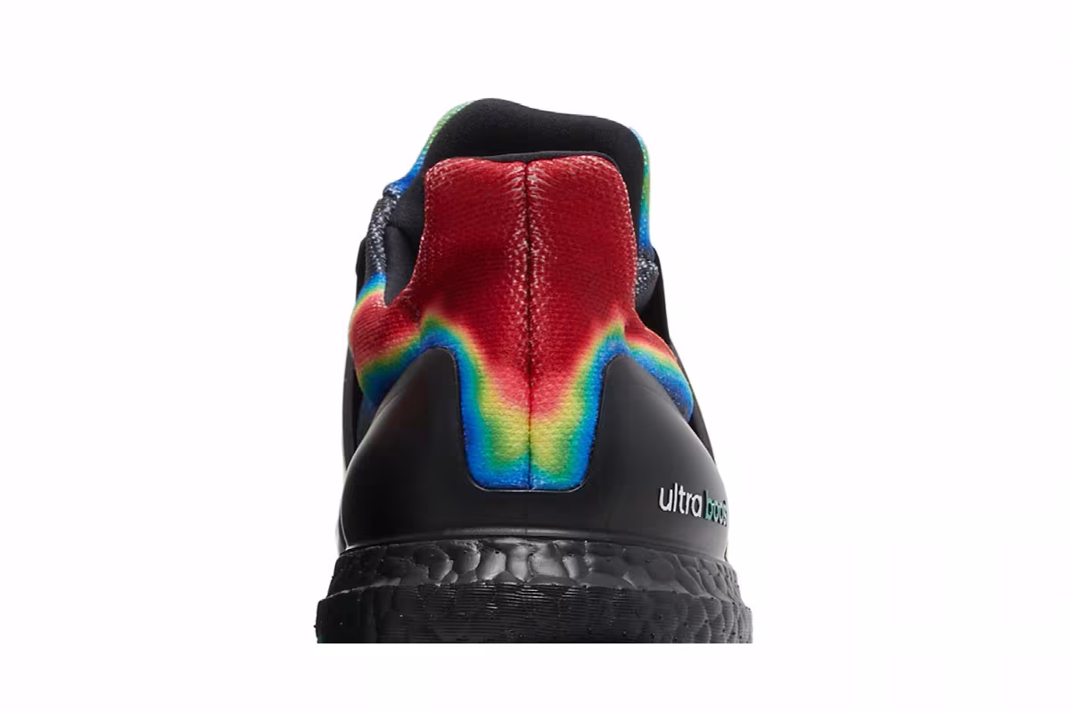 adidas UltraBoost DNA Heat Map, view 8