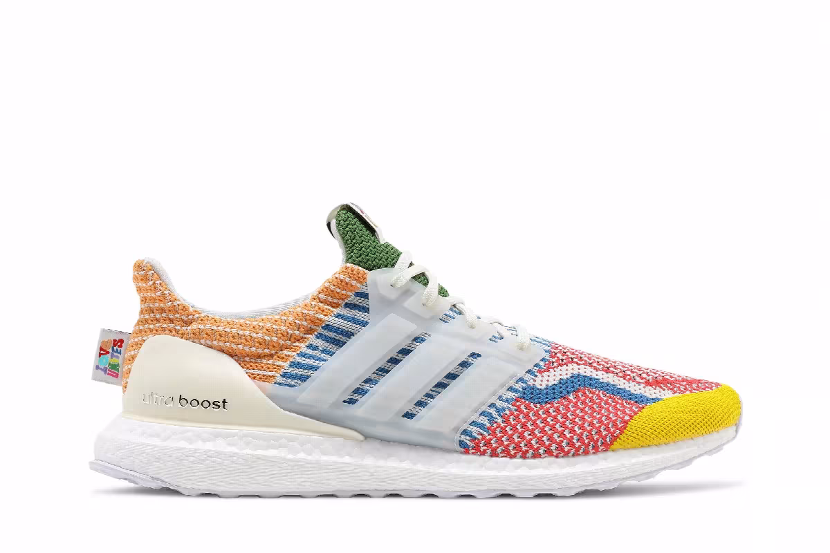 adidas UltraBoost 5.0 DNA Pride Pack - Love Unites, view 2