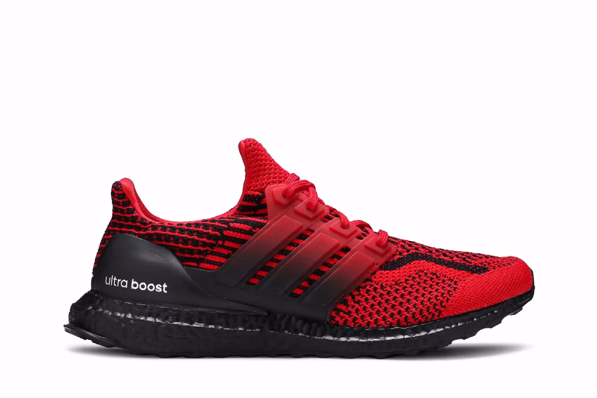 adidas UltraBoost 5.0 DNA Scarlet Black, view 2