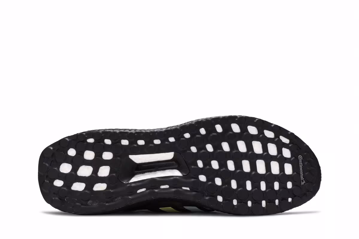 adidas UltraBoost Black Camo, view 5