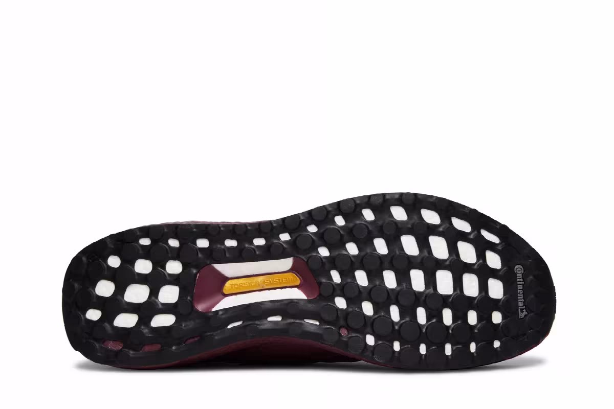adidas UltraBoost 1.0 DNA Victory Crimson, view 5