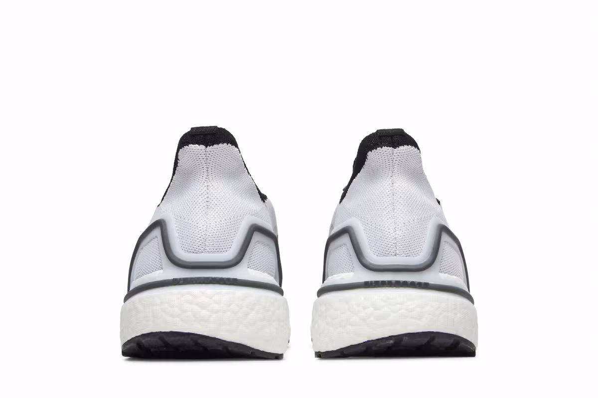 James Bond 007 x adidas UltraBoost Summer.RDY No Time to Die - White Grey, view 7