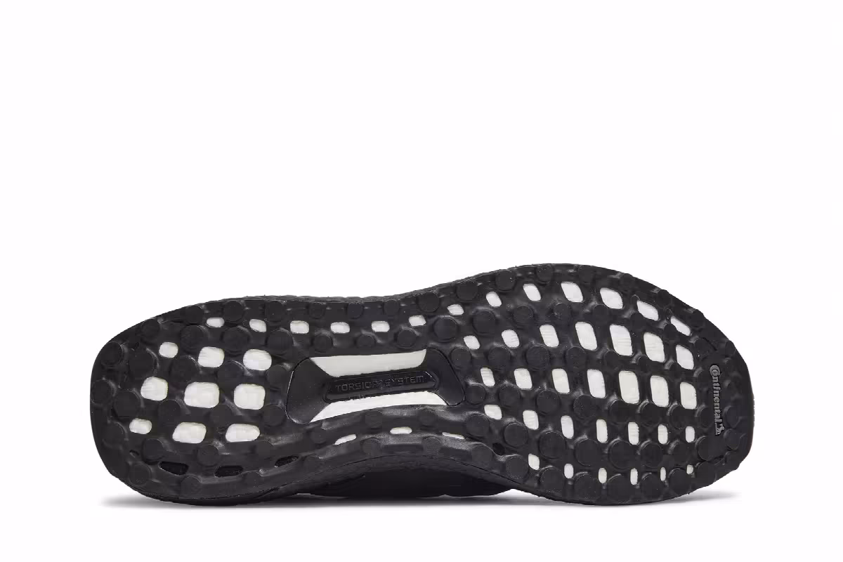 adidas UltraBoost 1.0 DNA Oreo Toe, view 5