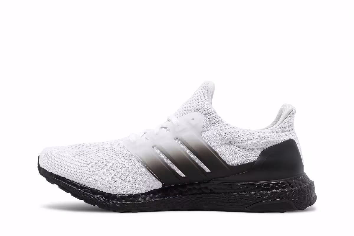 adidas UltraBoost 5.0 DNA White Black, view 4