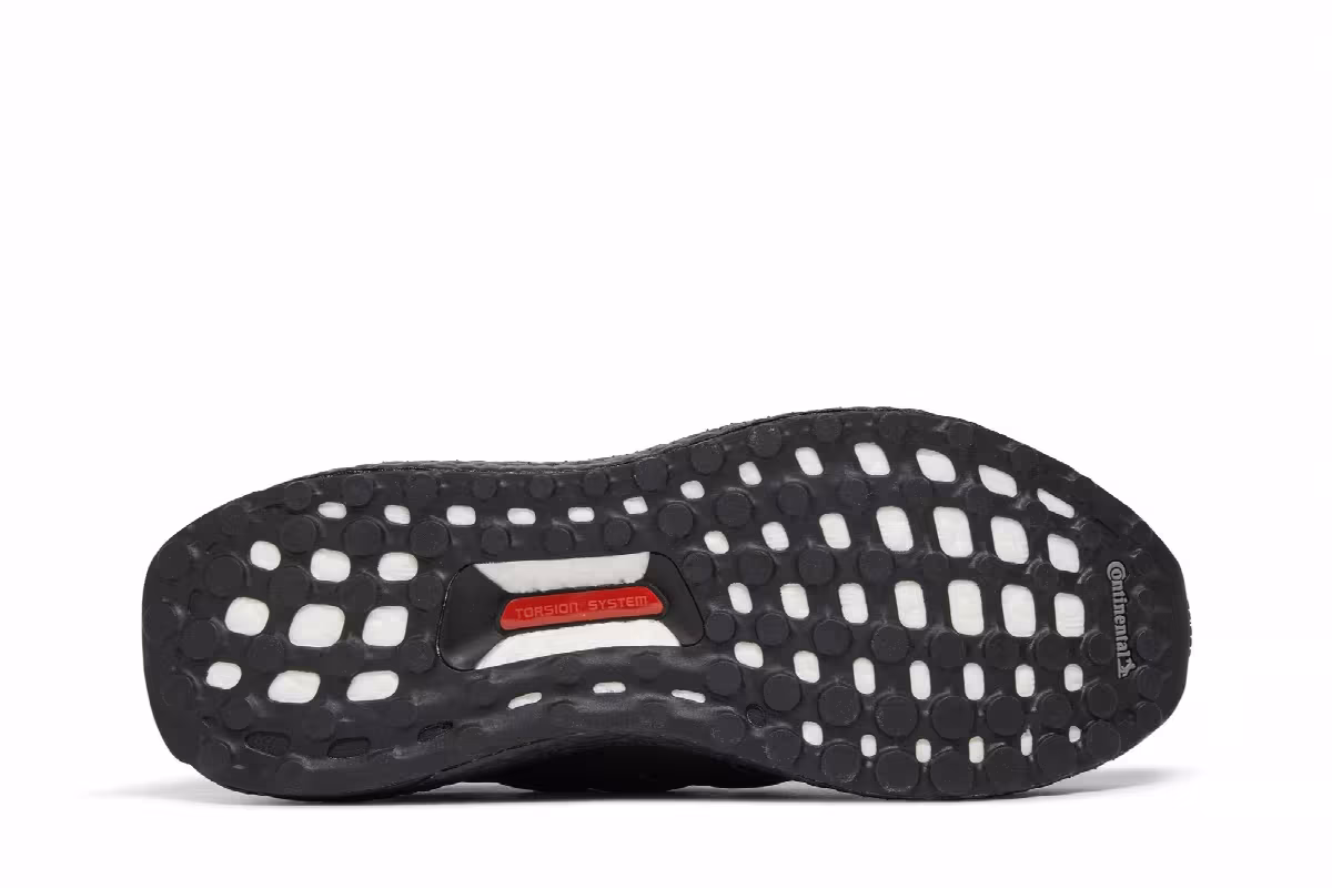adidas Women's UltraBoost 4.0 DNA Core Black, view 5