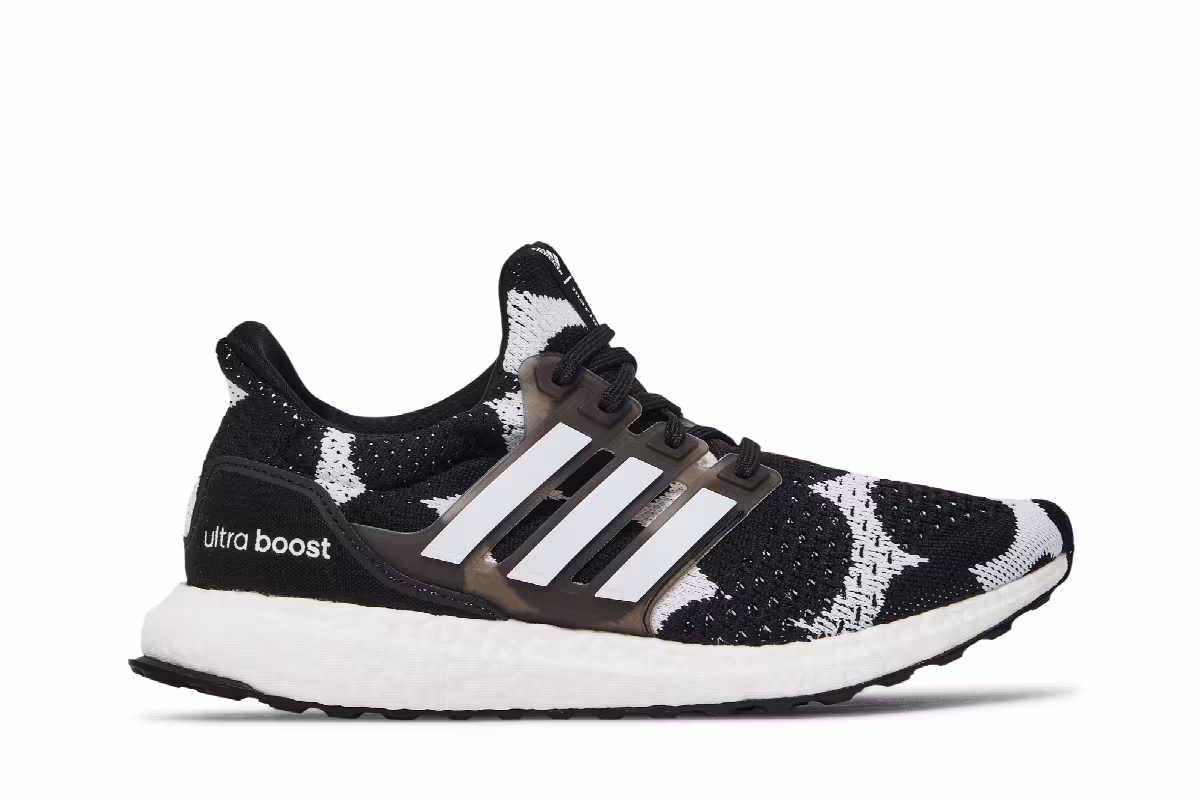 Marimekko x adidas Women's UltraBoost DNA Räsymatto Dot, view 2