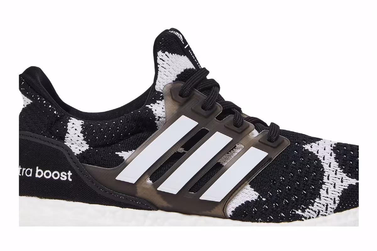 Marimekko x adidas Women's UltraBoost DNA Räsymatto Dot, view 3