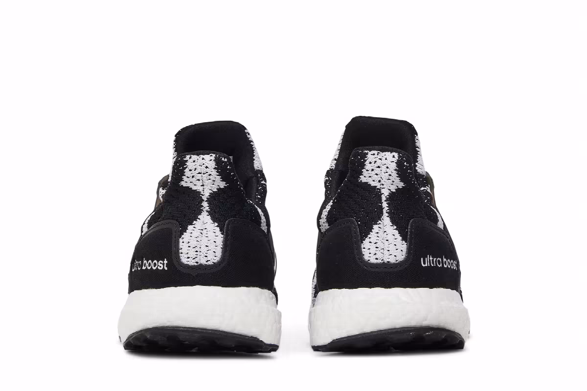 Marimekko x adidas Women's UltraBoost DNA Räsymatto Dot, view 7