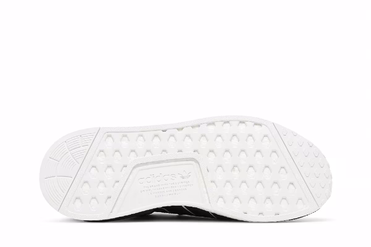 Adidas NMD_R1 V2 Black White, view 5