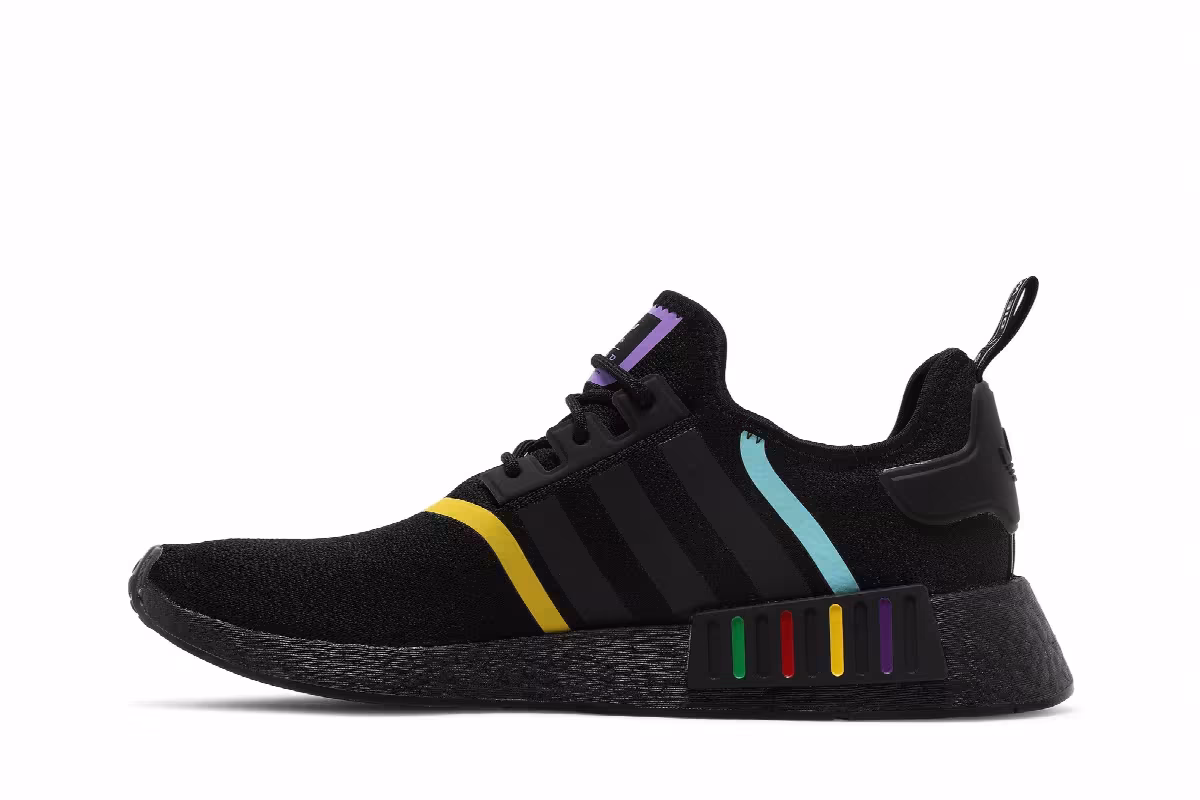 Disney Pixar x adidas NMD_R1 Toy Story - Black, view 4