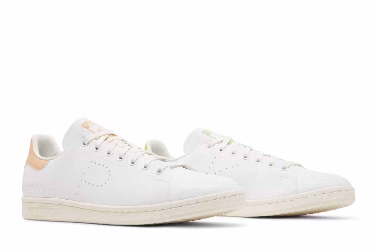 Disney x adidas Stan Smith Miss Piggy & Kermit, view 9