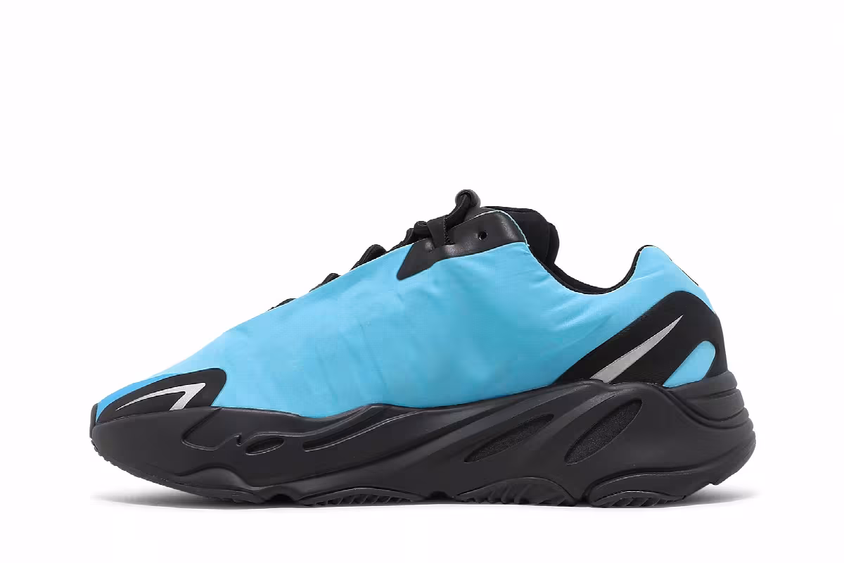 adidas Men's Yeezy Boost 700 MNVN Bright Cyan, view 4