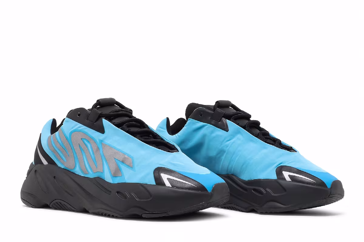 adidas Men's Yeezy Boost 700 MNVN Bright Cyan, view 9