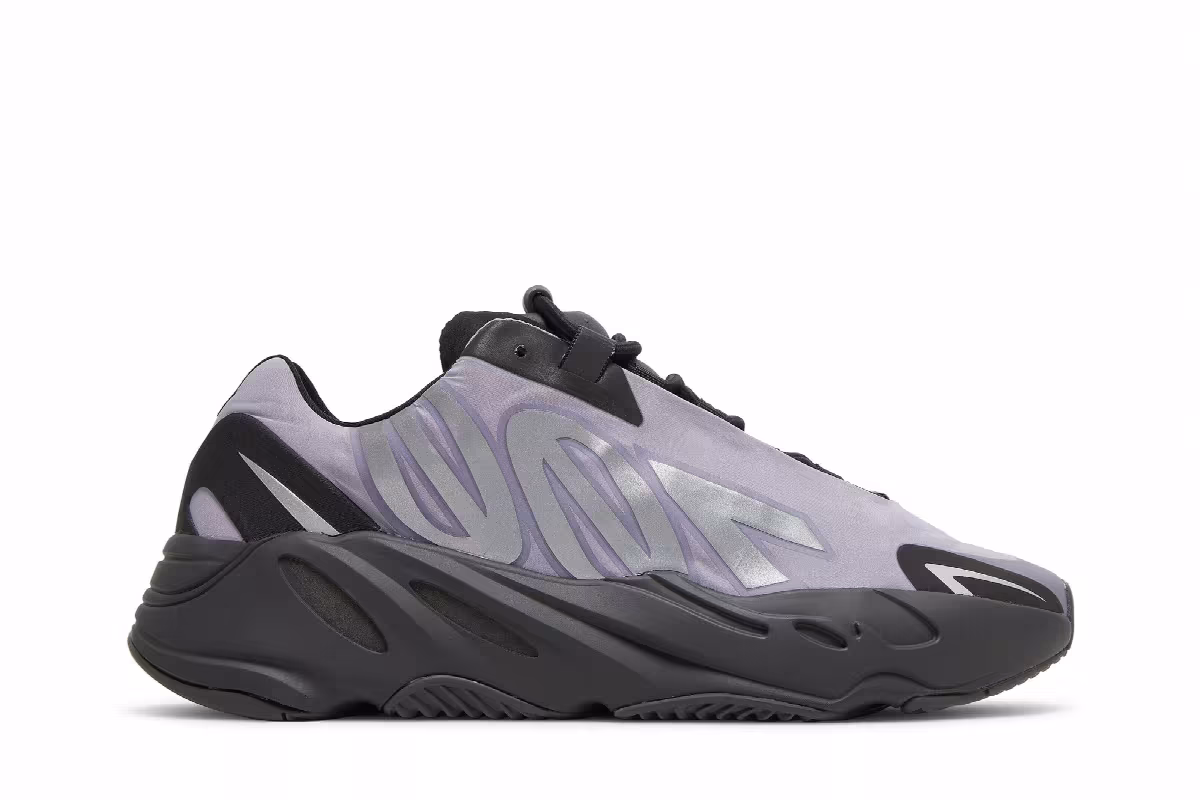 adidas Yeezy Boost 700 MNVN Geode, view 2