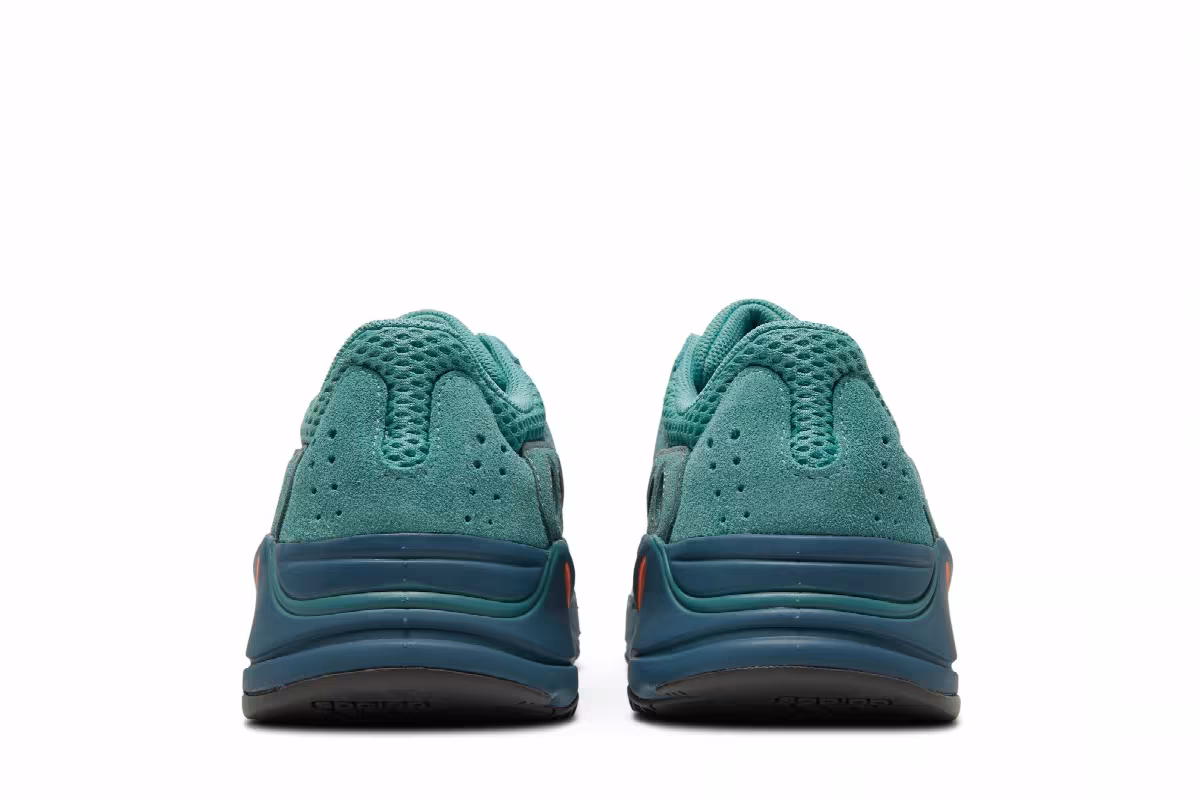 adidas Yeezy Boost 700 Faded Azure, view 7