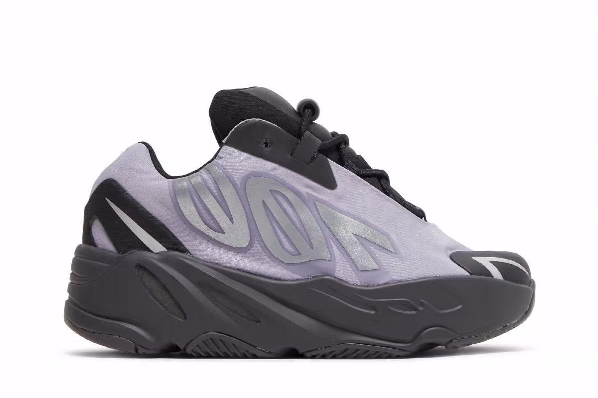 adidas Yeezy Boost 700 MNVN I Geode, view 2