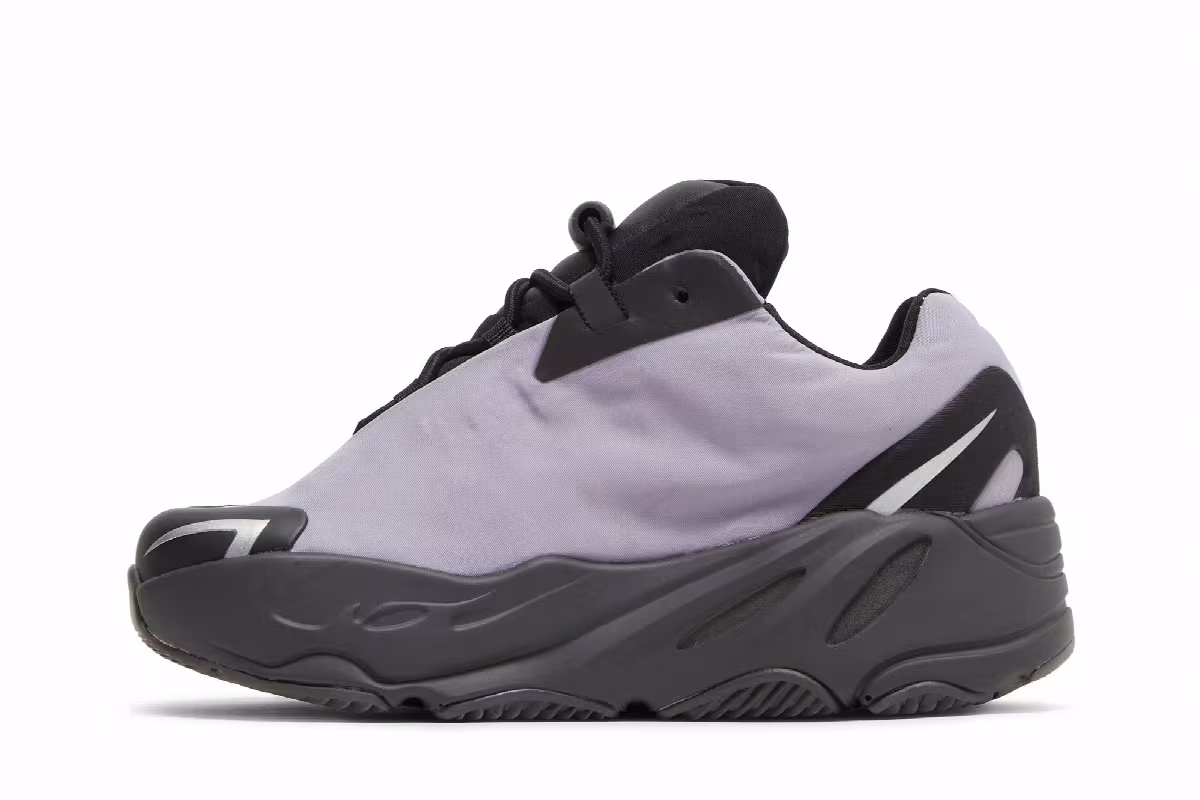 adidas Yeezy Boost 700 MNVN I Geode, view 4