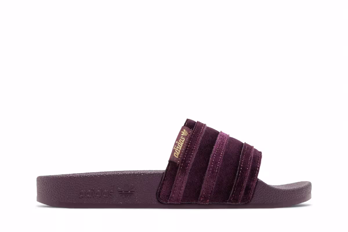 Adidas Women's Adilette Slide Victory Crimson, view 2