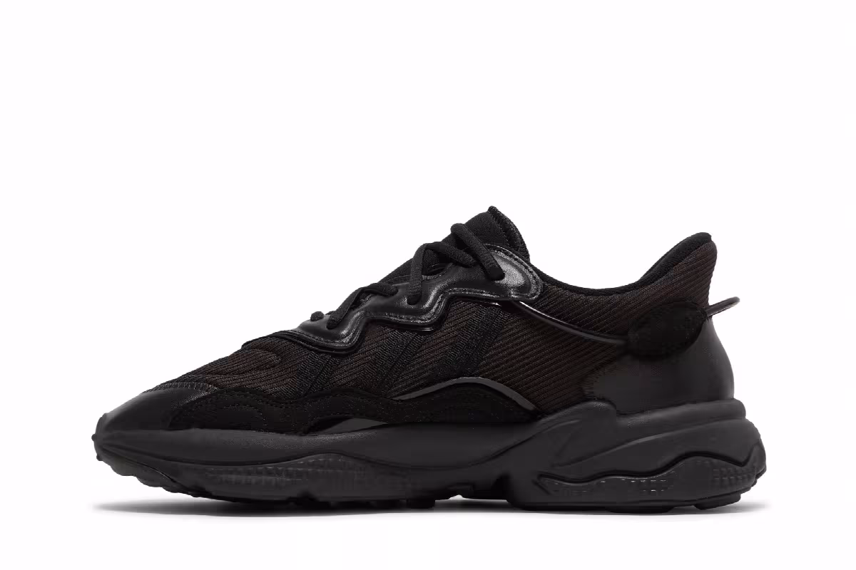 adidas Ozweego Triple Black, view 4