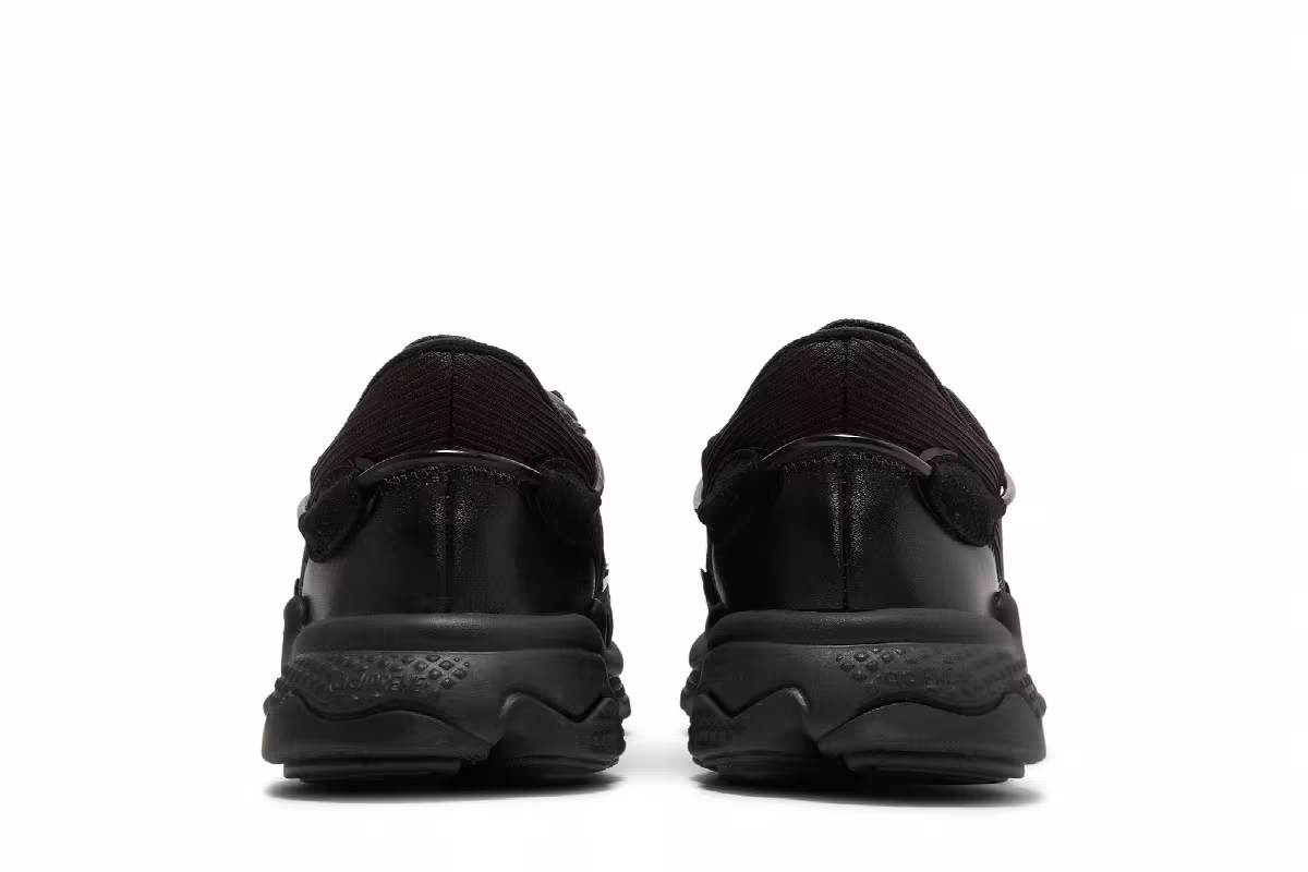 adidas Ozweego Triple Black, view 7