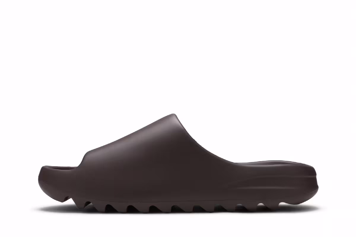 adidas Yeezy Slides Soot 2021, view 4
