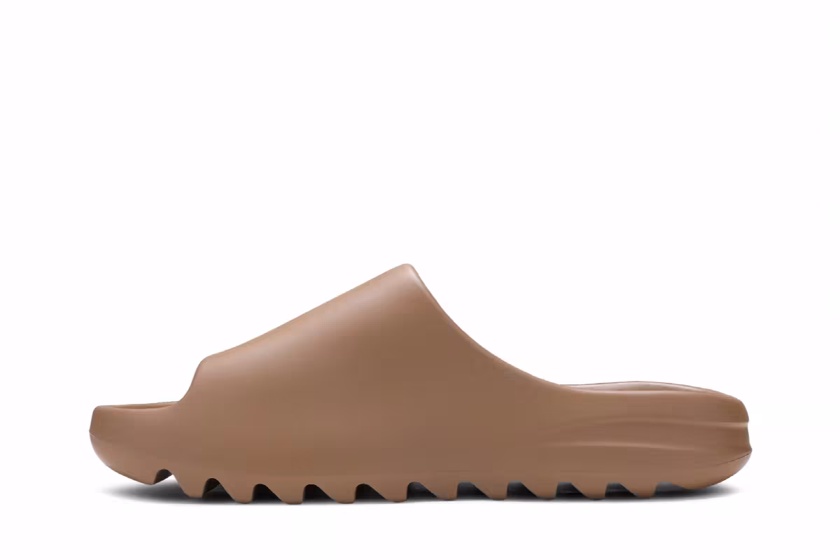 adidas Yeezy Slides Core 2021, view 4