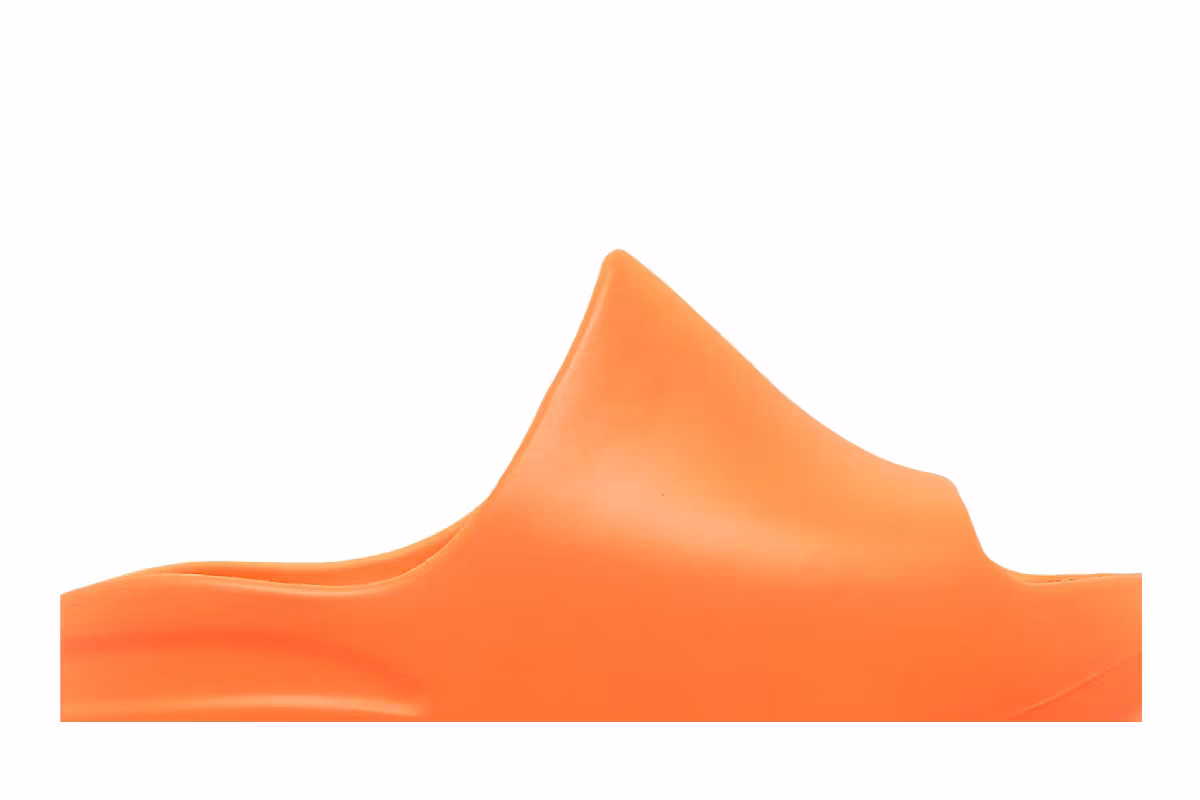 adidas Yeezy Slides Kids Enflame Orange, view 3