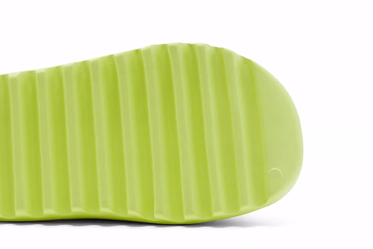 adidas Yeezy Slides Kids Glow Green, view 6