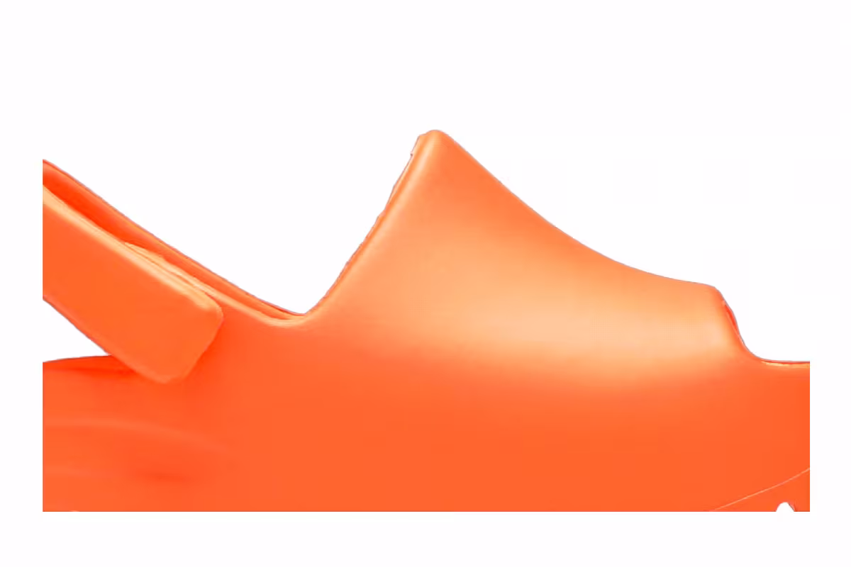 adidas Yeezy Slides Infants Enflame Orange, view 3