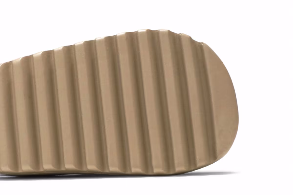 adidas Yeezy Slides Infants Pure, view 6