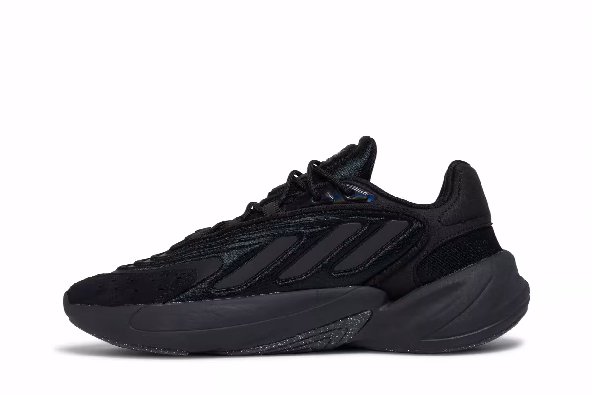 adidas Women's Ozelia Black Carbon, view 4