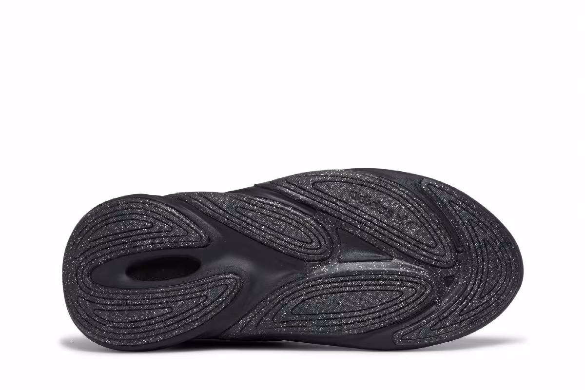 adidas Women's Ozelia Black Carbon, view 5