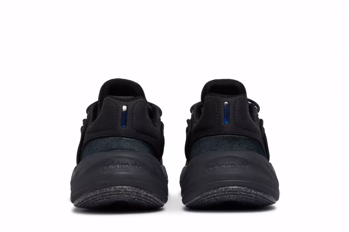 adidas Women's Ozelia Black Carbon, view 7