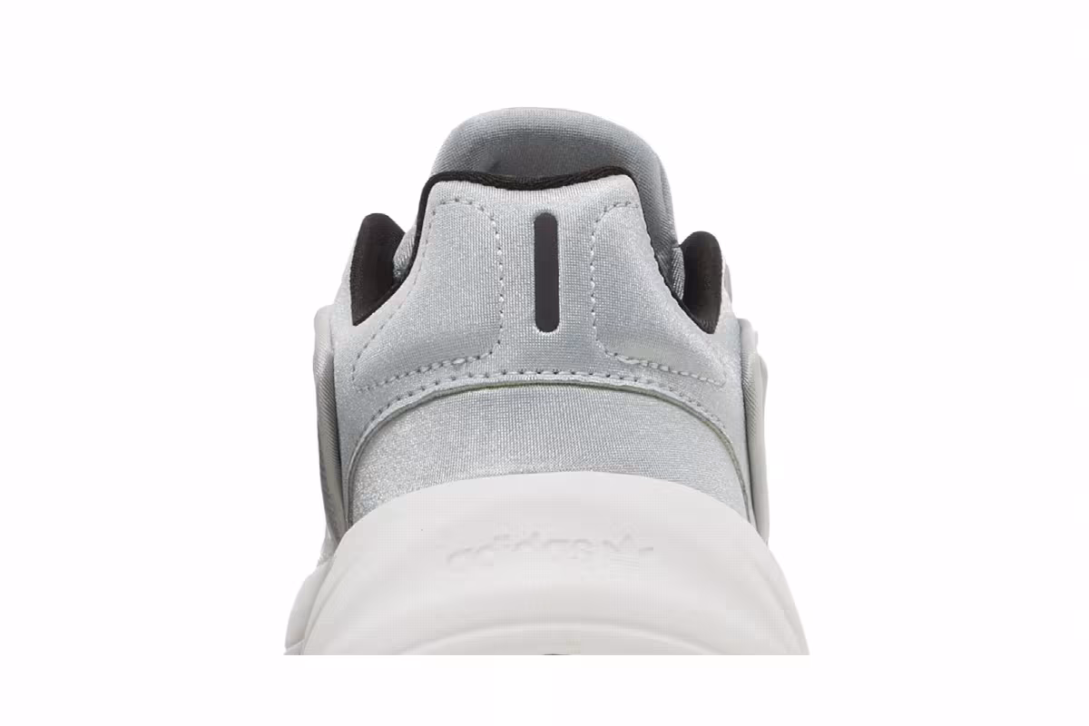 Adidas Women's Ozelia Silver Metallic, view 8