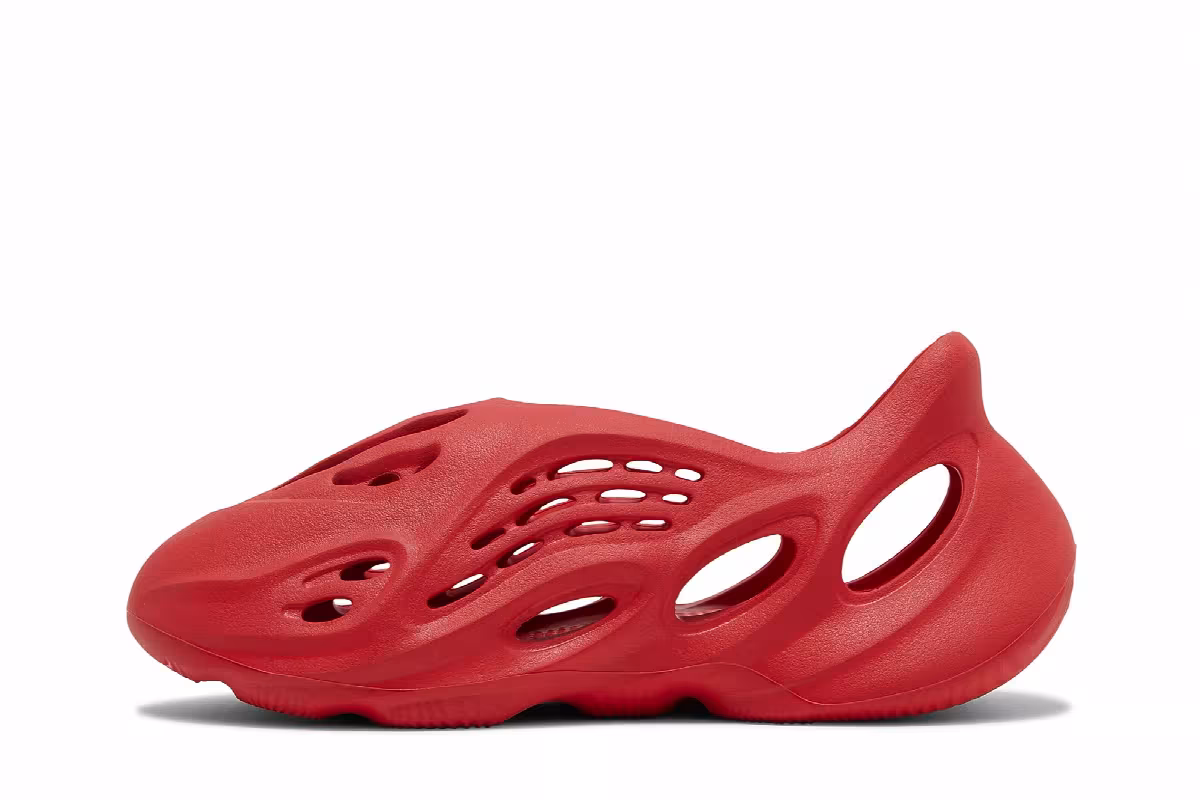 adidas Yeezy Foam Runner Vermilion, view 4